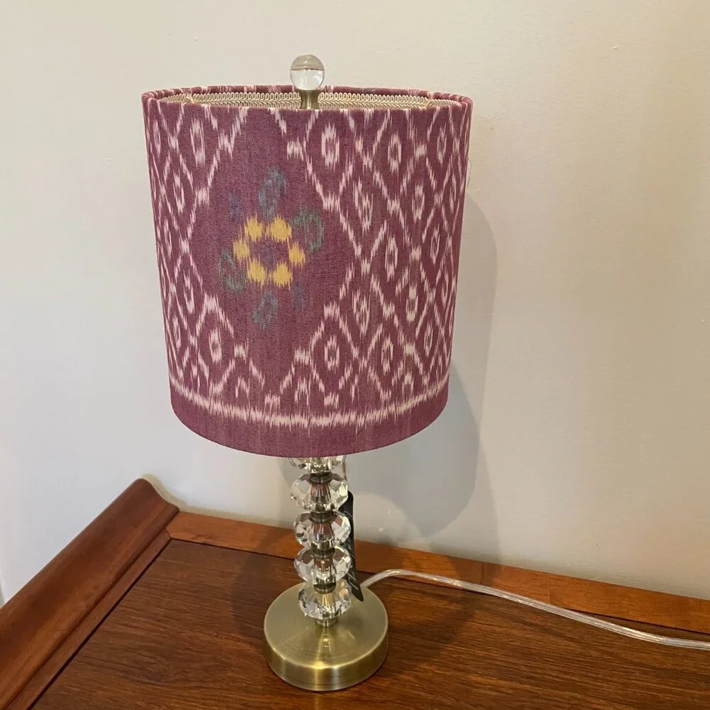 UniqueWorldDesign exclusive lamp
